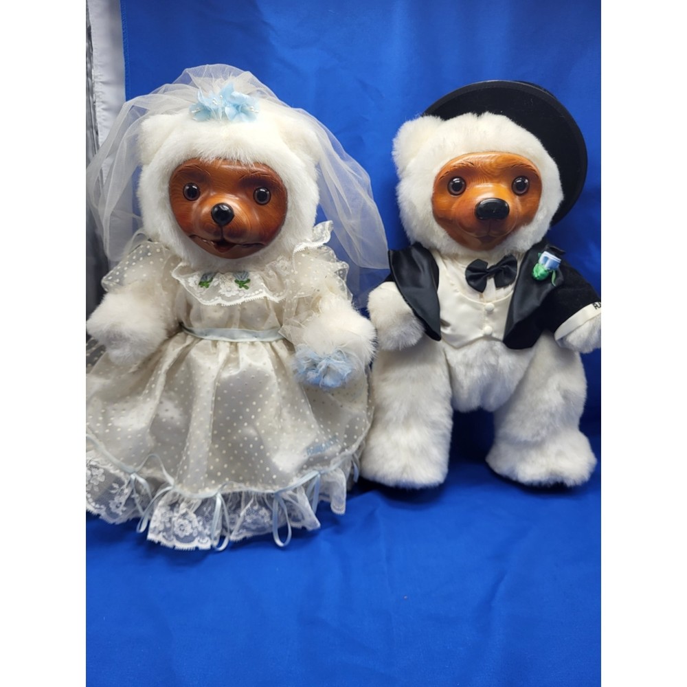 Raikes Bride and Groom Bears Vintage
